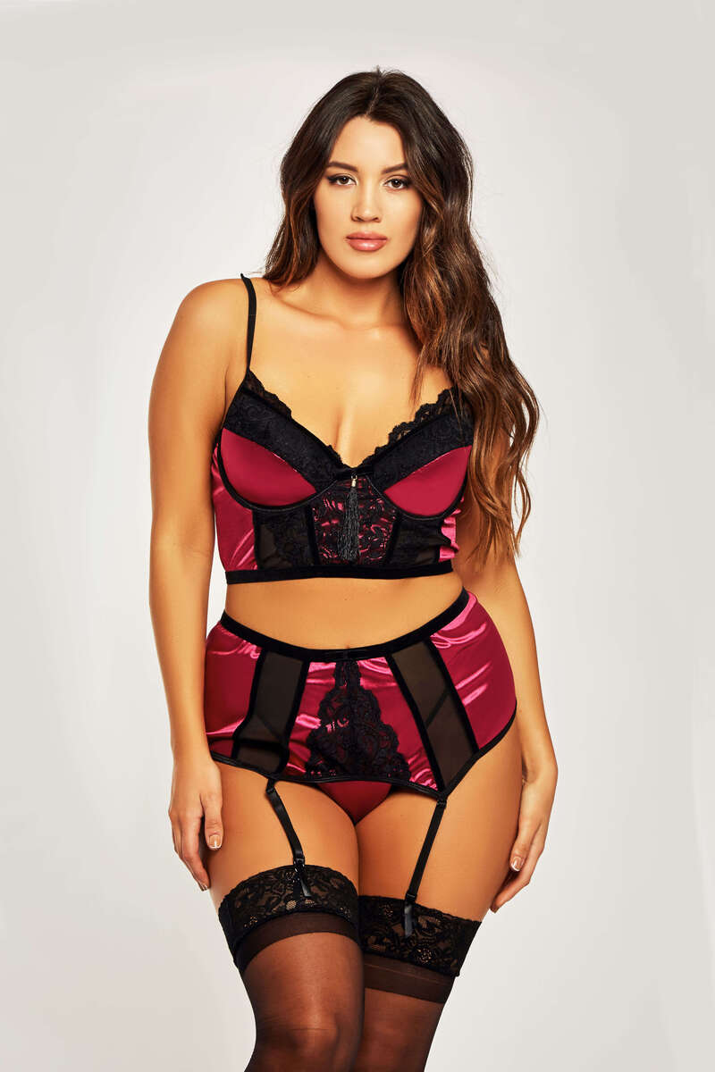 Plus Size Tatiana Bra Set