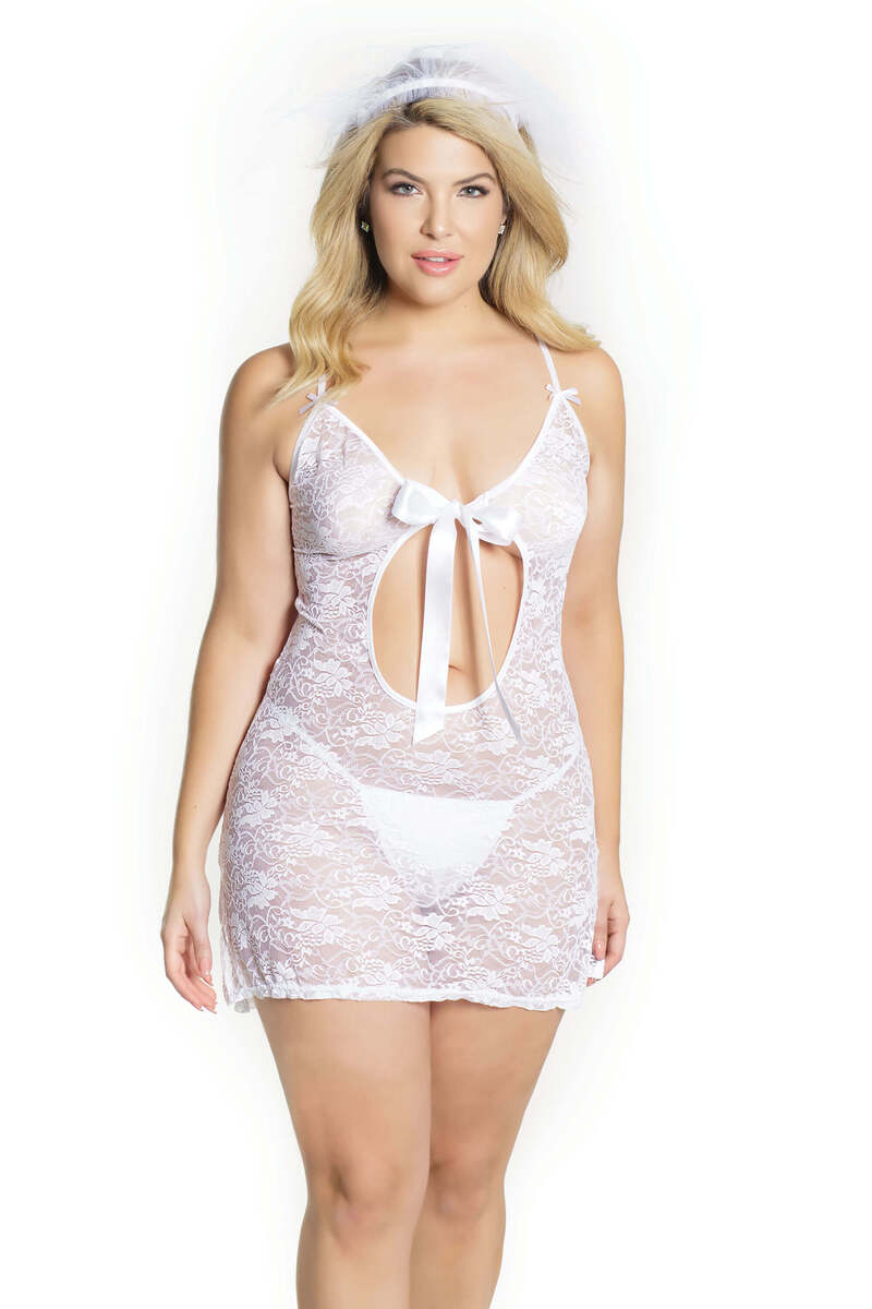 Plus Size Bridal Chemise & Veil Set