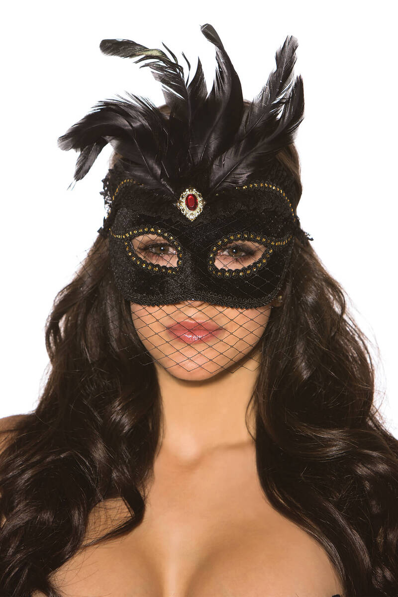 Velvet Feather Mask