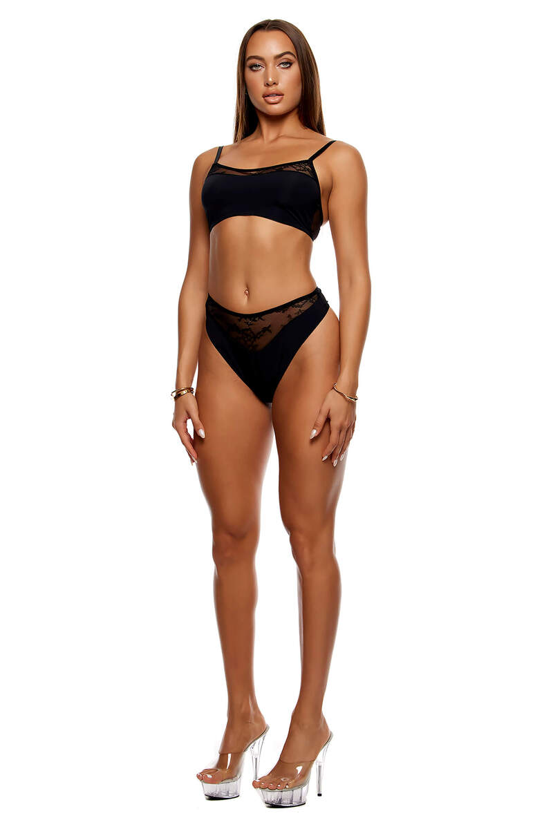 Take It Easy Lingerie Set Black Front Alternate