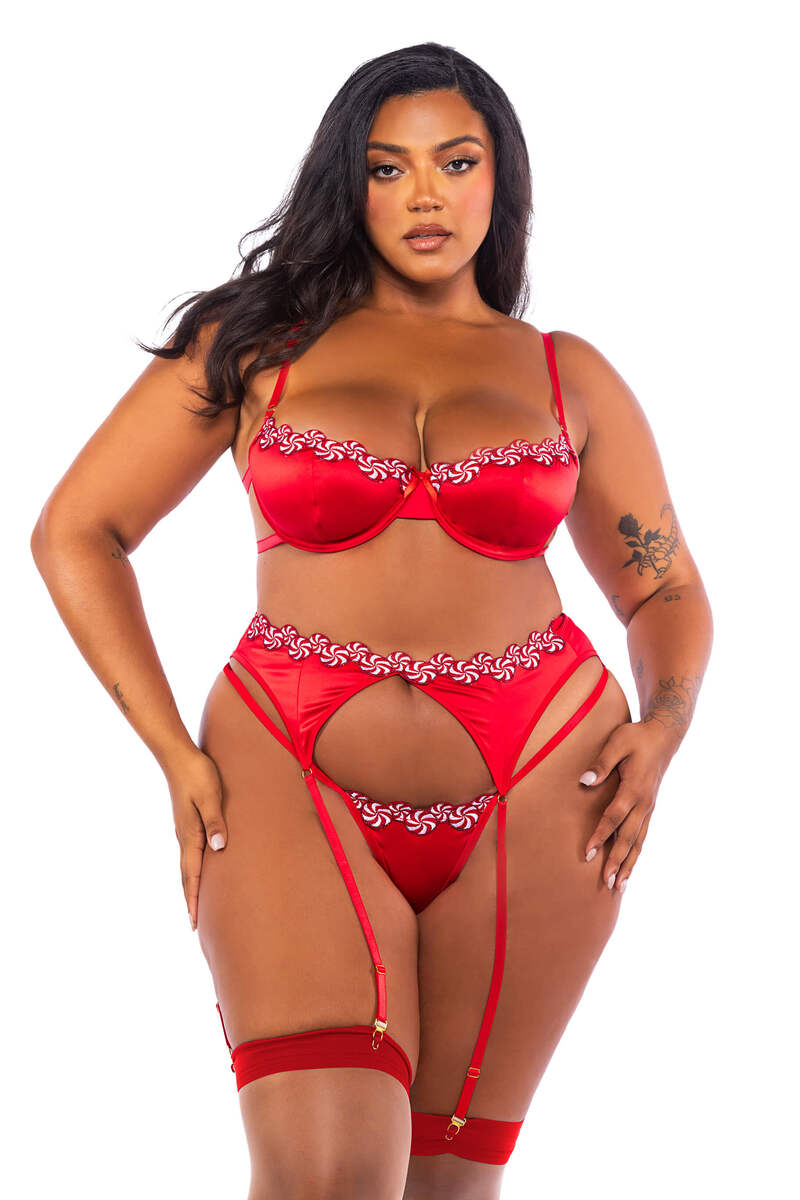 Plus Size Peppermint Kiss Lingerie Set