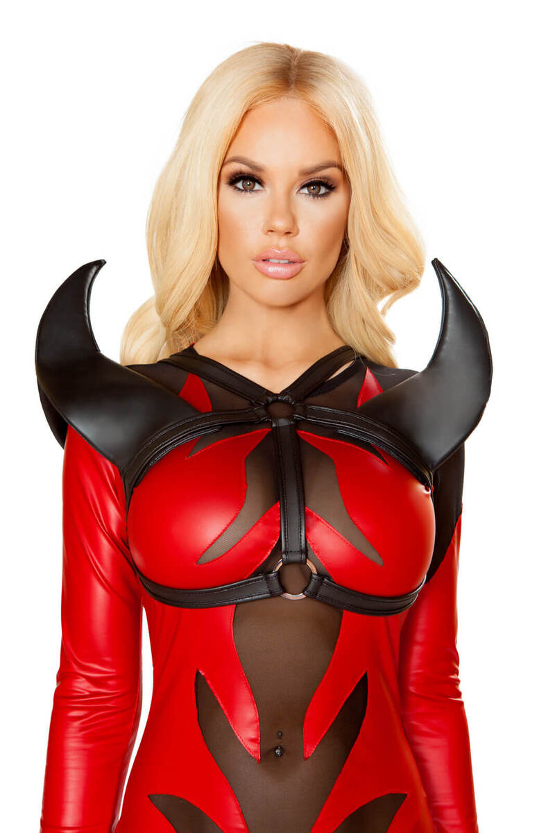 Devil Horns Shoulder Harness