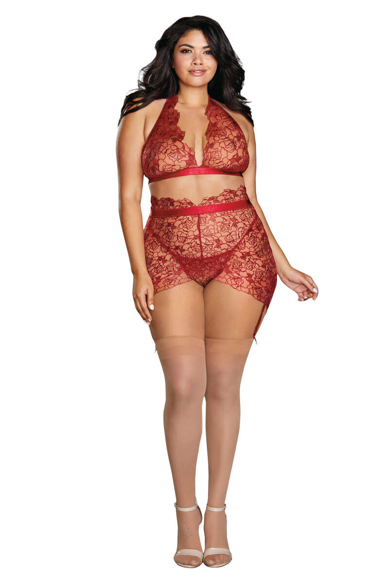Plus Size Delicate Floral Lingerie Set