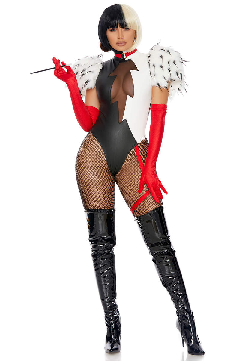 Keep It Cruel Movie Villain Costume Black Front Posing