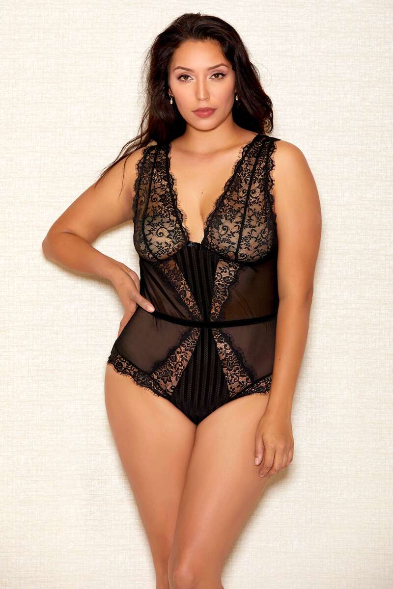Plus Size Selena Teddy
