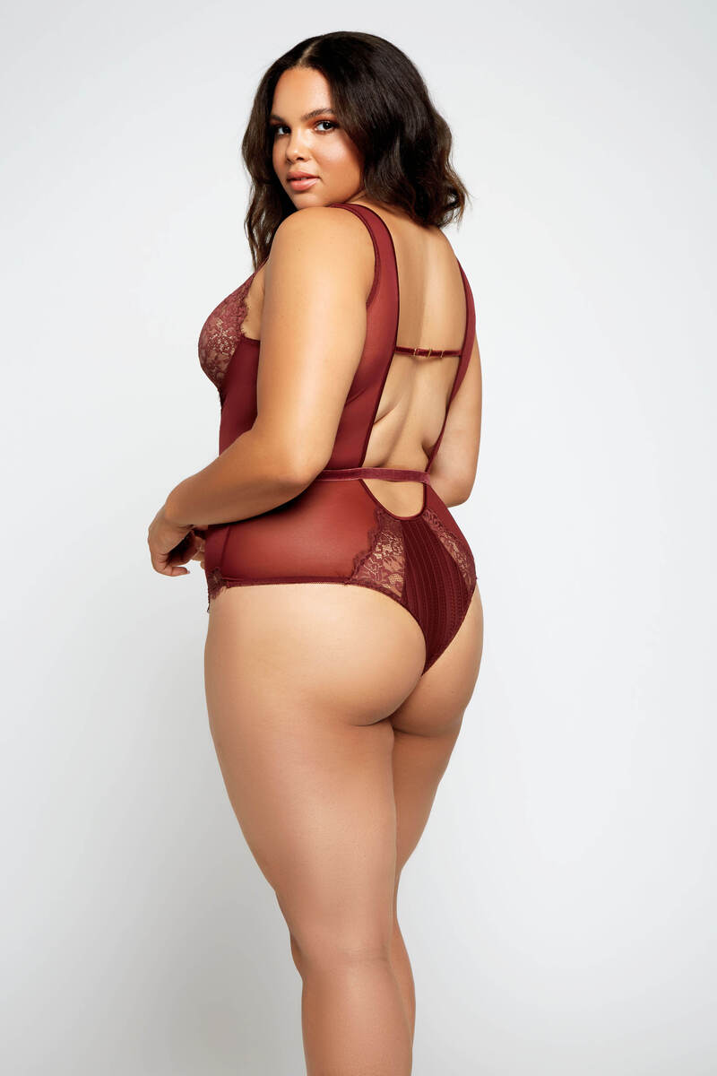 Plus Size Selena Teddy