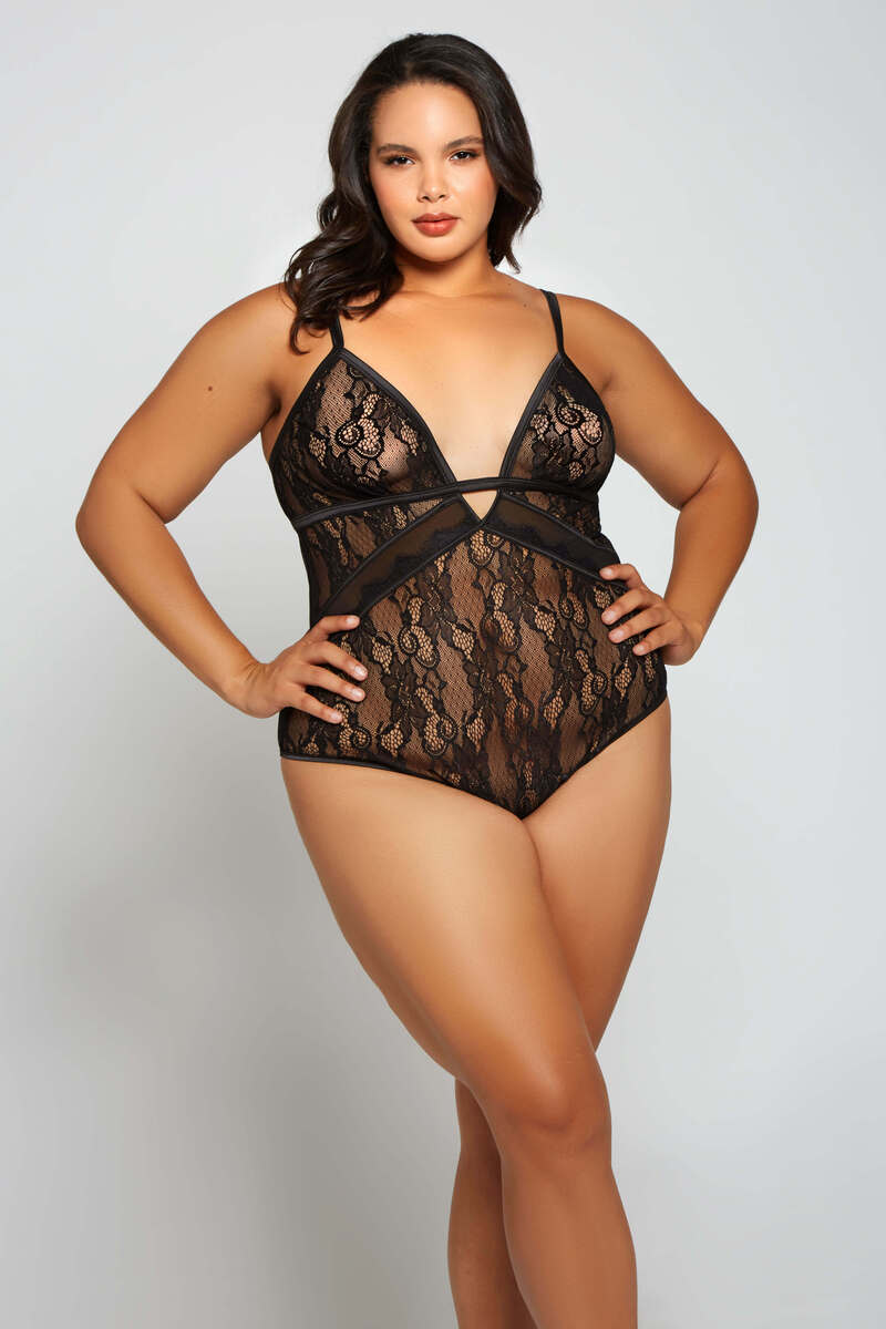 Plus Size Camellia Teddy