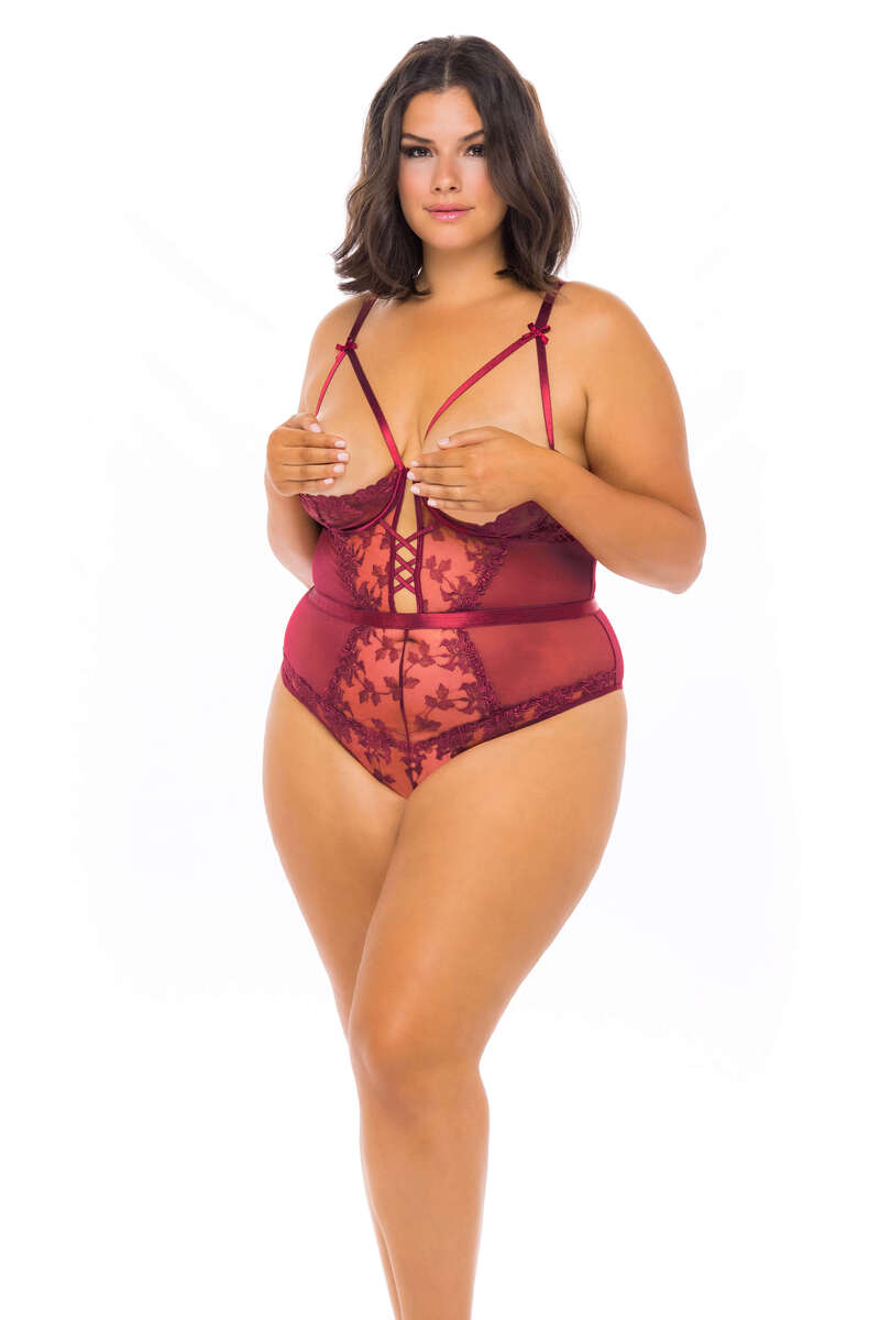 Plus Size Kira Floral Open Cup Teddy