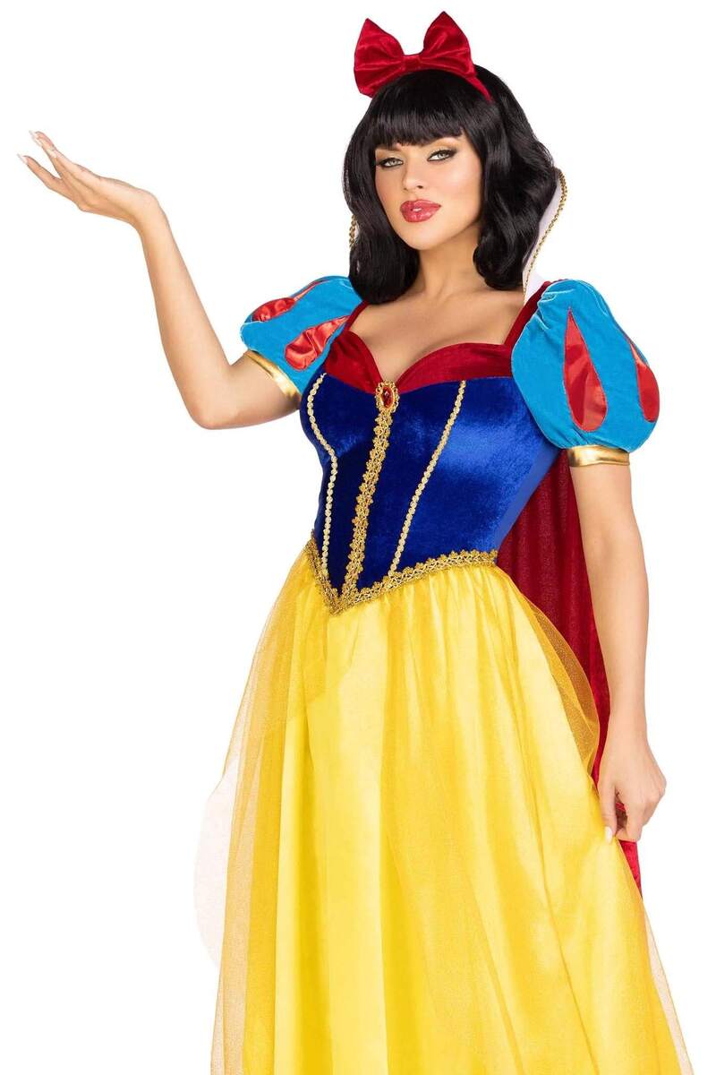 Royal Snow White Costume