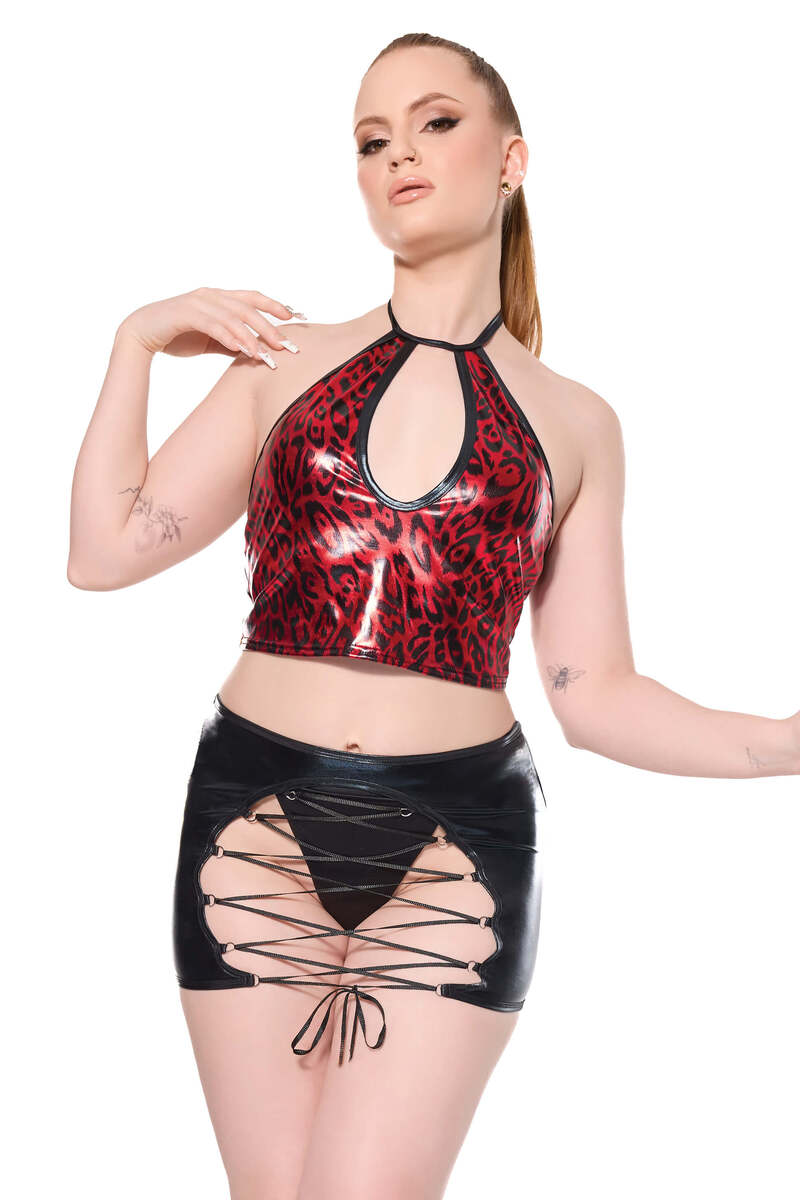 Darque Reversible Skirt Black Front Outfit