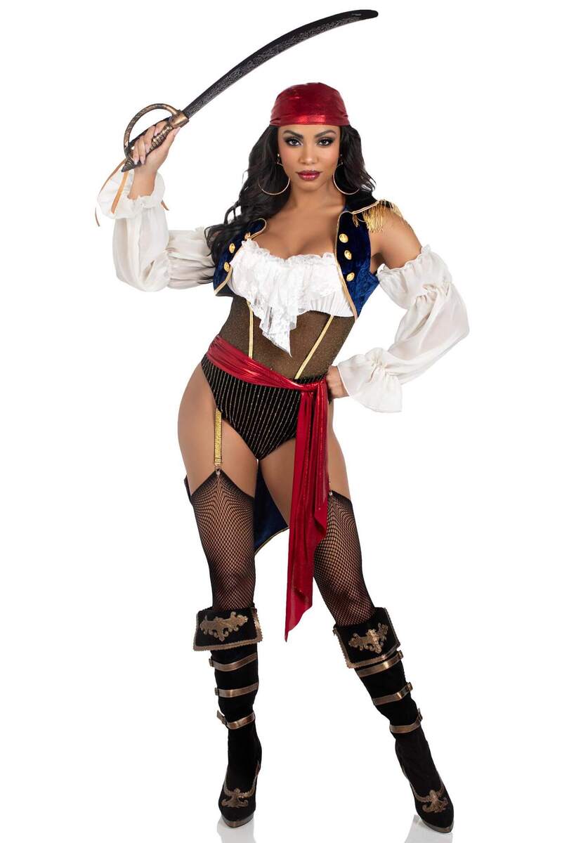 Buccaneer Beauty Costume