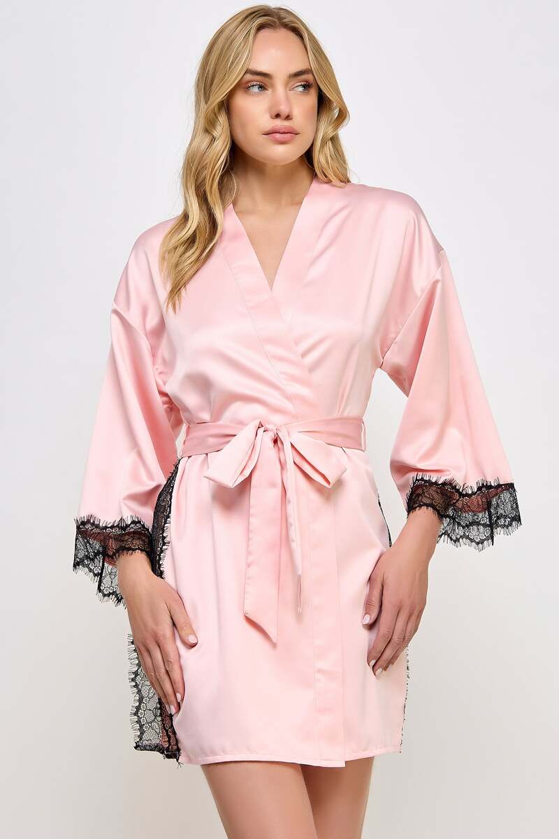 Isadora Robe Pink Black Closeup Posing