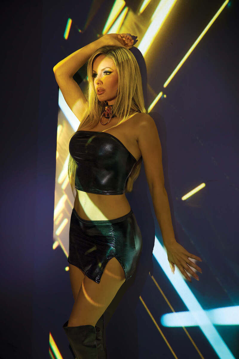 Darque Mini Skirt Black with Top Lifestyle Alternate