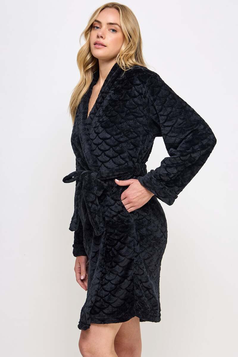 Ariel Robe Black Side