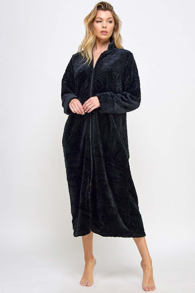 Sabrina Robe Black Front