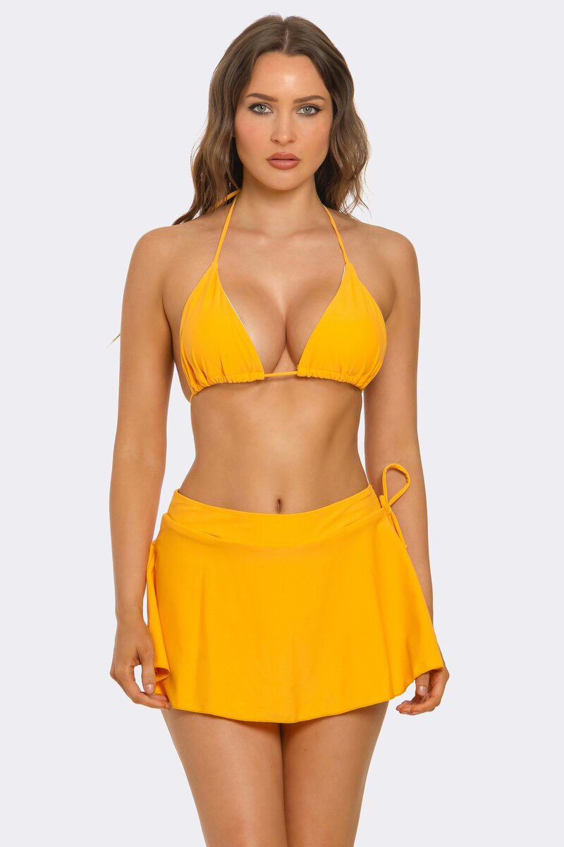 Millie Bikini Set Yellow Front Closeup