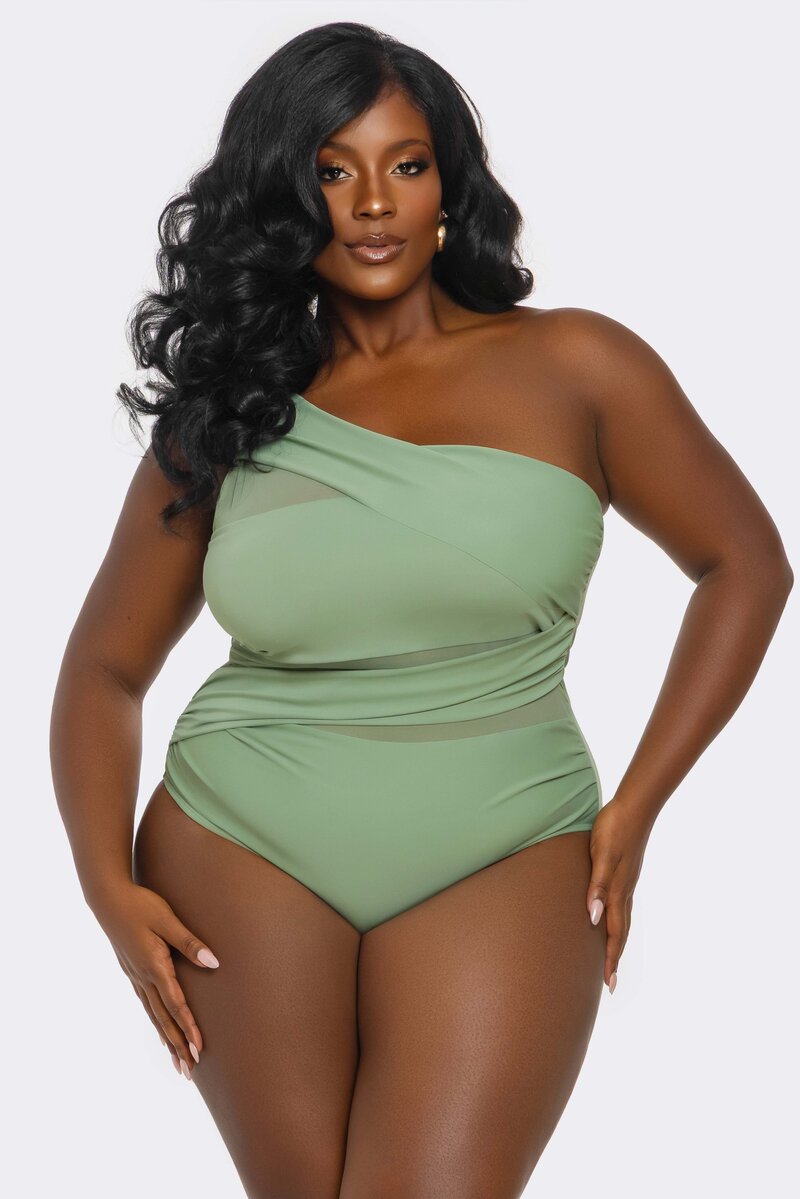 Jaqueline Swimsuit Plus Size Green Front Closeup