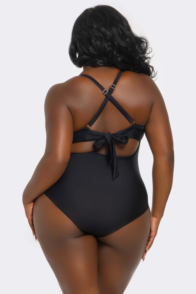 Marilyn Swimsuit Black Plus Size Back