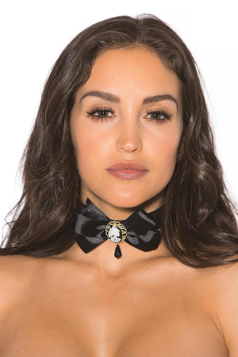 Ribbon Bow Choker