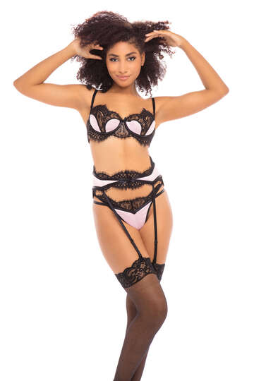 Yasmin Lingerie Set