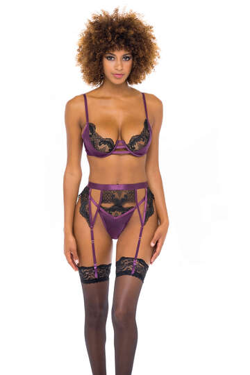 Cadence Underwire Bra & G-String Set