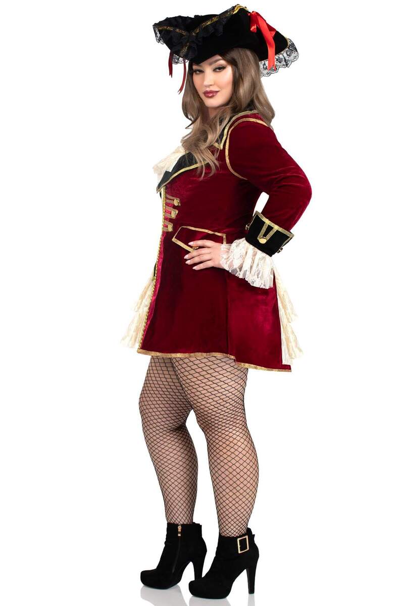 Plus Size Captivating Pirate Captain
