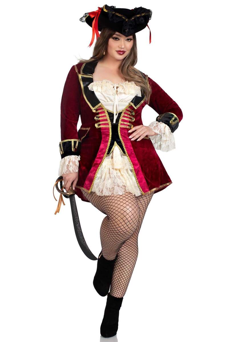 Plus Size Captivating Pirate Captain